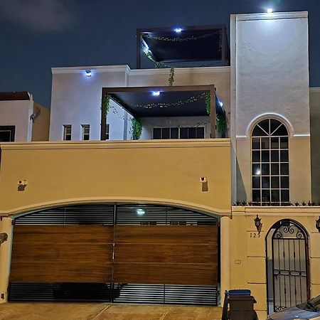 Villa La Casa Rosa Monterrey Exterior foto